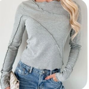 Women's textured ribbed long sleeved top